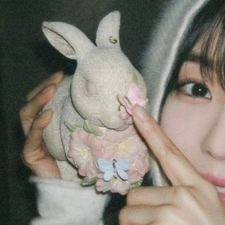 Telegram profile photo for irene _ 지하철 。
