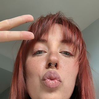 Telegram profile photo for вик, объясни(сь)