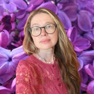 Telegram profile photo for Майя🐝Викторовна | Не только репетитор | Русский язык ОГЭ ЕГЭ