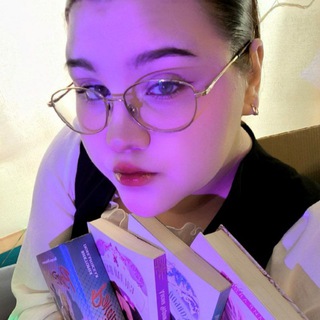 Telegram profile photo for Сайдашева пишет | Книжные хроники🍷