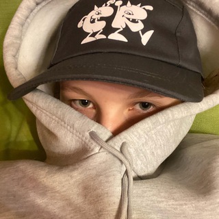 Telegram profile photo for никогда🦈не гуляй👣один