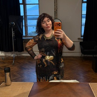 Telegram profile photo for Juliastales
