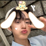 Telegram profile photo for jiwoongmoroll
