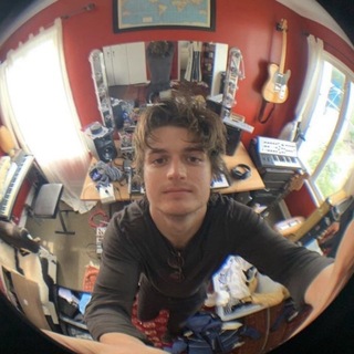 Telegram profile photo for зачем ты мне это показываешь