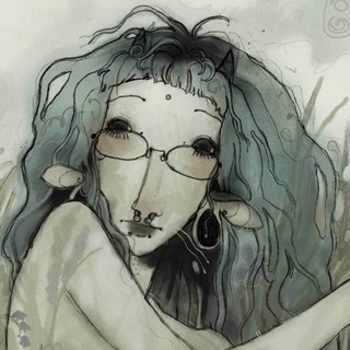 Telegram profile photo for littleButtongoat{🍇*🕸️}