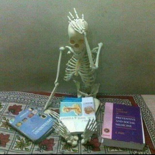 Telegram profile photo for عالم الدواء والطب