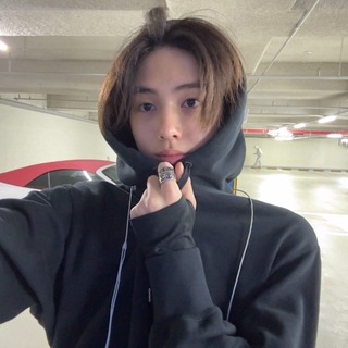 Telegram profile photo for 성현 Seonghyeon