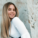 Telegram profile photo for Анна Попова | О силе личности и продажах