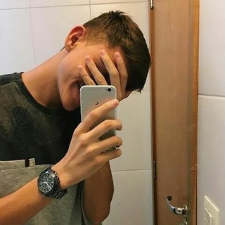 Telegram profile photo for Друг, которому отправляют мемы