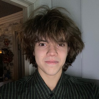 Telegram profile photo for Гриша Антонов злодей