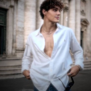 Telegram profile photo for 𝐅𝐢𝐧𝐞𝐬𝐭 𝐭𝐞𝐱𝐭𝐬