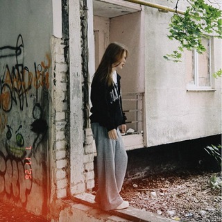 Telegram profile photo for в ночных воспоминаниях👩❤️💋👩