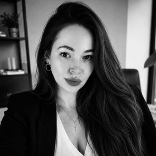 Telegram profile photo for Karina Levitskaya|EdTech