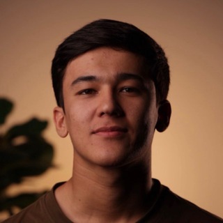 Telegram profile photo for Graphic Designer | AI Visual Creator