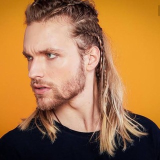 Telegram profile photo for Uomini belli con i capelli lunghi