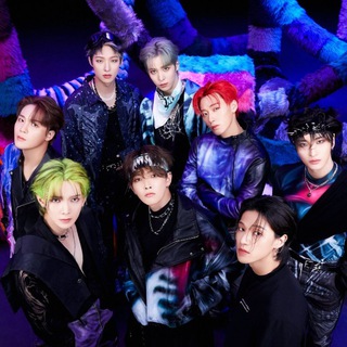 Telegram profile photo for 𝐓𝐄𝐄𝐙𝐓𝐀𝐋𝐊