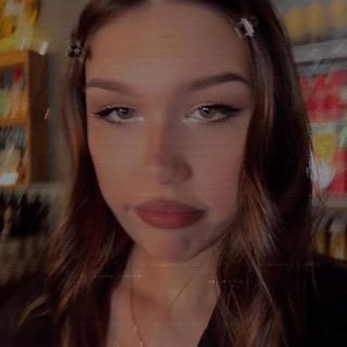 Telegram profile photo for Maksimovna печатает…