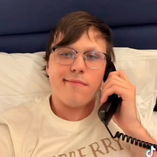 Telegram profile photo for REDACTED / base moves