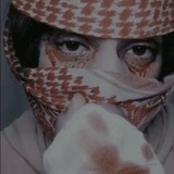 Telegram profile photo for شـي قديم 🍿✨