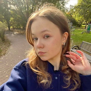 Telegram profile photo for Lizzie, study in the USA