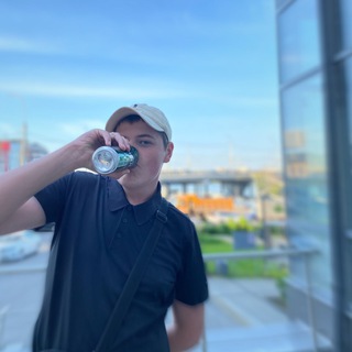 Telegram profile photo for Ванька Встанька🥷🏿
