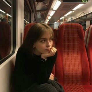 Telegram profile photo for 𝗼𝗹𝗶𝘃𝗶𝗮 𝘄𝗿𝗶𝘁𝗲𝘀 🥀
