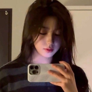 Telegram profile photo for 𝖲𝗂𝗅ּV𝖾̀𝗋 ꤍ𝗋𝗈́𝚆𝗇