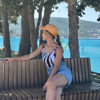 Telegram profile photo for (Не)идеальная мама: как не задолбаться в быту.