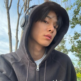 Telegram profile photo for (junyuangi) momma talk