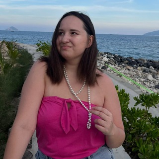 Telegram profile photo for Julia Tomllinson