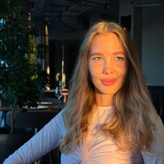 Telegram profile photo for Мама с камерой 📷