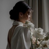 Telegram profile photo for آلورا؛ رویاپرداز.
