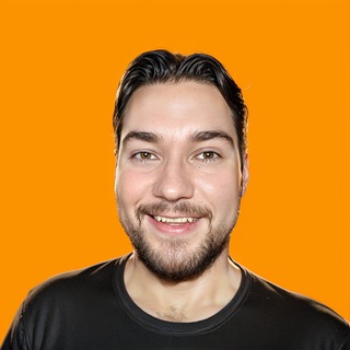 Telegram profile photo for Макс Иванов - Про бизнес
