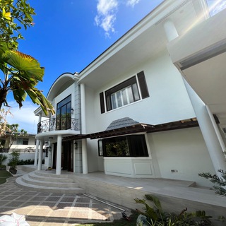 Telegram profile photo for 【出售】BGC, Makati, Alabang高端住宅信息发布