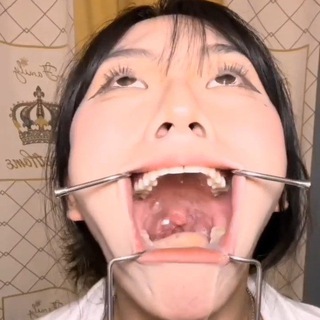 Telegram profile photo for 女大学生🔞口腔深喉检查极品资源
