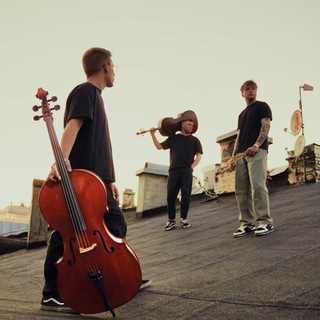 Telegram profile photo for Трио Чайковского 🎻🥁🎻