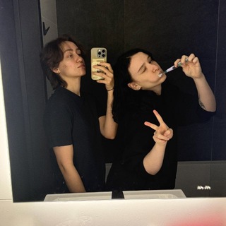 Telegram profile photo for катя и маша продают вещи