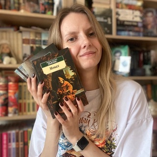 Telegram profile photo for васина | не только о книжном
