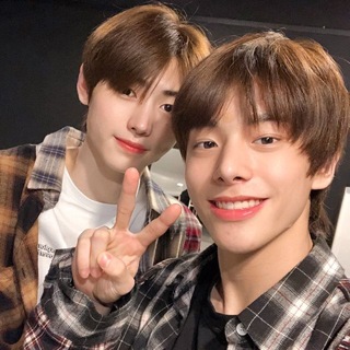 Telegram profile photo for рубиновая капля 🐶🐧\\ jakehoon