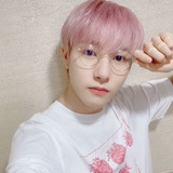 Telegram profile photo for ୨ 🎀 ୧: @ renjun huang