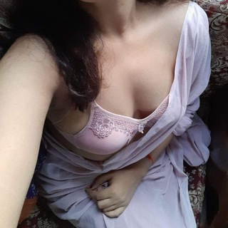 Telegram group profile photo for සාරි වේසියො ❤️💦🔥