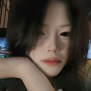 Telegram group profile photo for 小七粉丝团