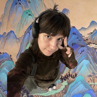 Telegram profile photo for Лингвистическая маньячка