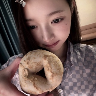 Telegram profile photo for ୭ৎ 〢𝓢ticker`s Luvi