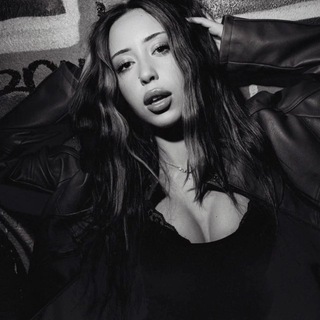 Telegram profile photo for ваша, честно