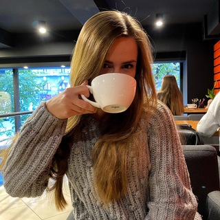 Telegram profile photo for Lelena | books☕️📚
