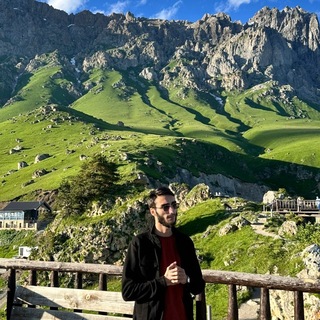 Telegram profile photo for Повзрослей