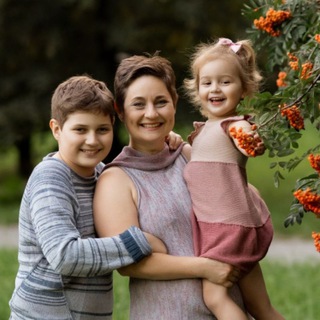Telegram profile photo for Елена Коржова - вязание детям на машине | МК
