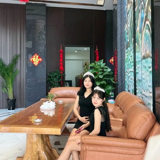 Telegram profile photo for (腾龙博原)美女呀