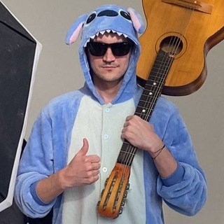 Telegram profile photo for Никита на качелях 🙄